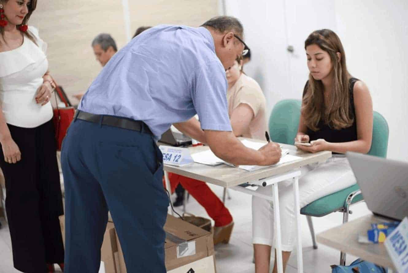 528 afiliados eligieron nueva Junta en la CCB