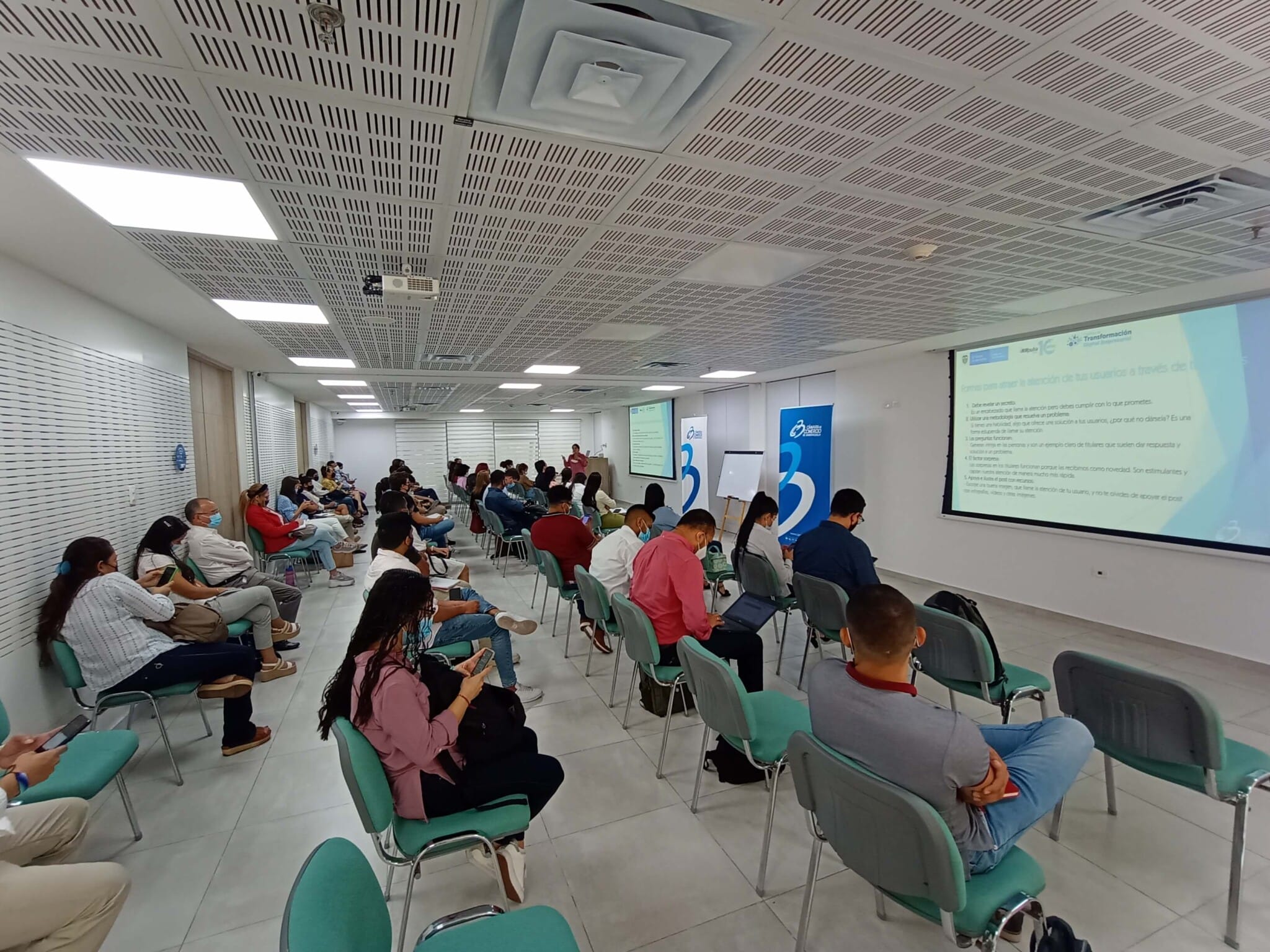 FOTO CHARLA